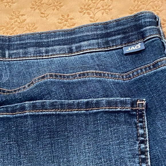 JAG jeans, “Ruby Straight,” cotton blend, great condition, 22W/32 - Picture 8 of 9